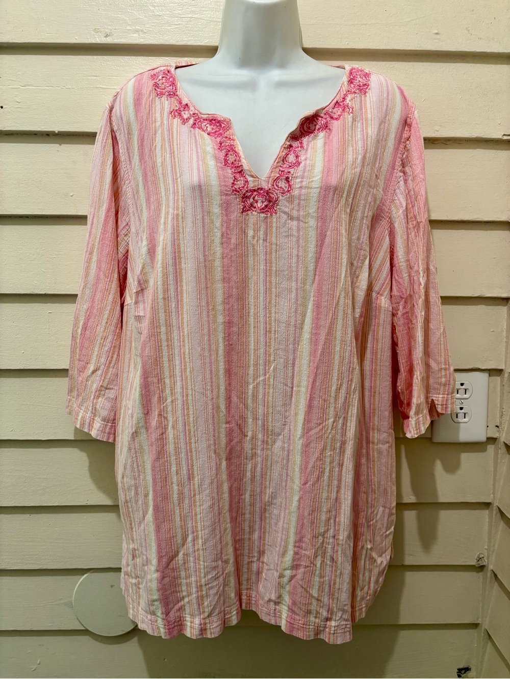 🔥5 for $25🔥 Liz & Me Plus Size Striped Embroidered Beaded Tunic Top